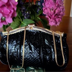 Finesse La Model clutch purse